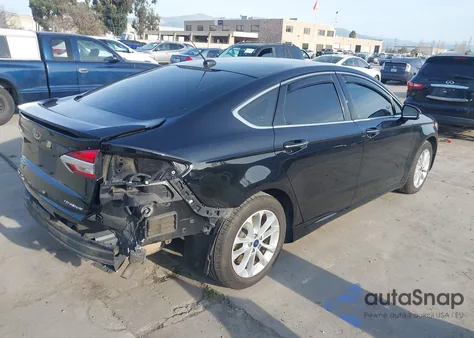 2019 Ford Fusion Energi Titanium из США, поврежденный, VIN 3FA6P0SU7KR216488